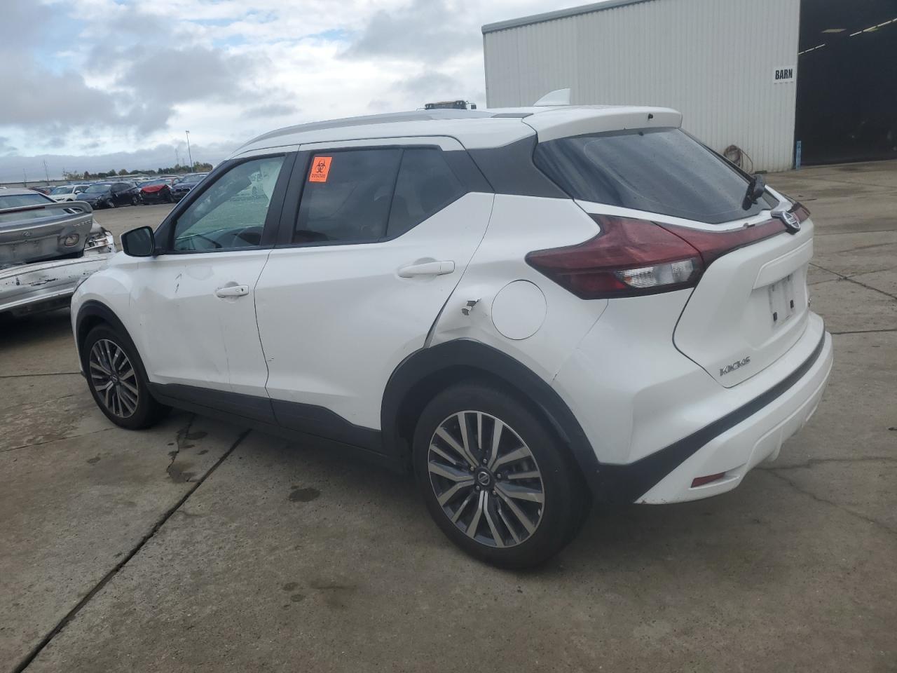 2021 NISSAN KICKS