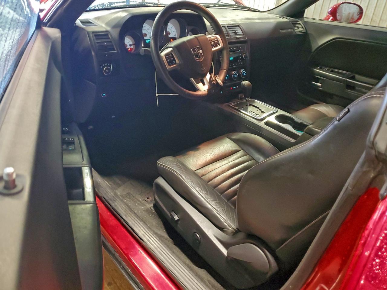 2012 DODGE Challenger