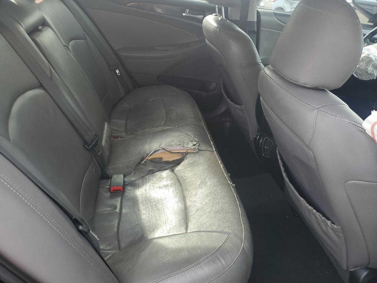 2013 HYUNDAI SONATA