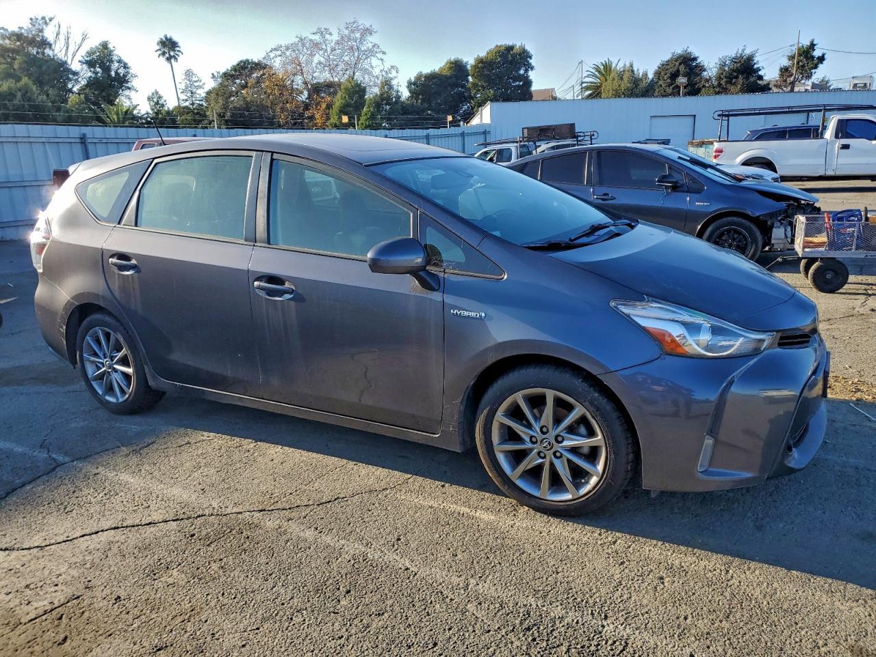 2017 TOYOTA PRIUS V