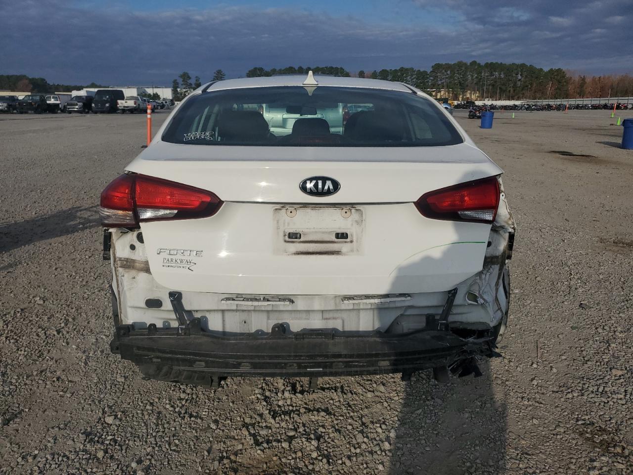 2017 KIA FORTE