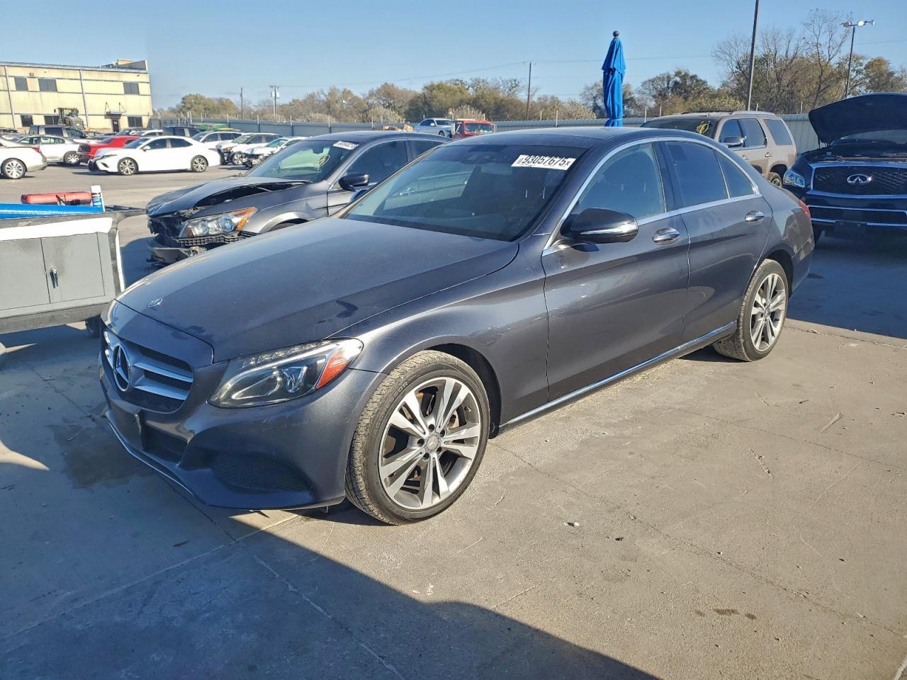 2016 MERCEDES-BENZ C-CLASS
