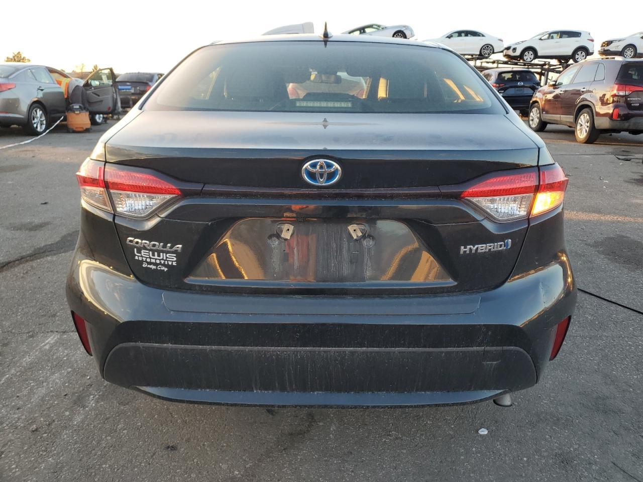 2022 TOYOTA COROLLA