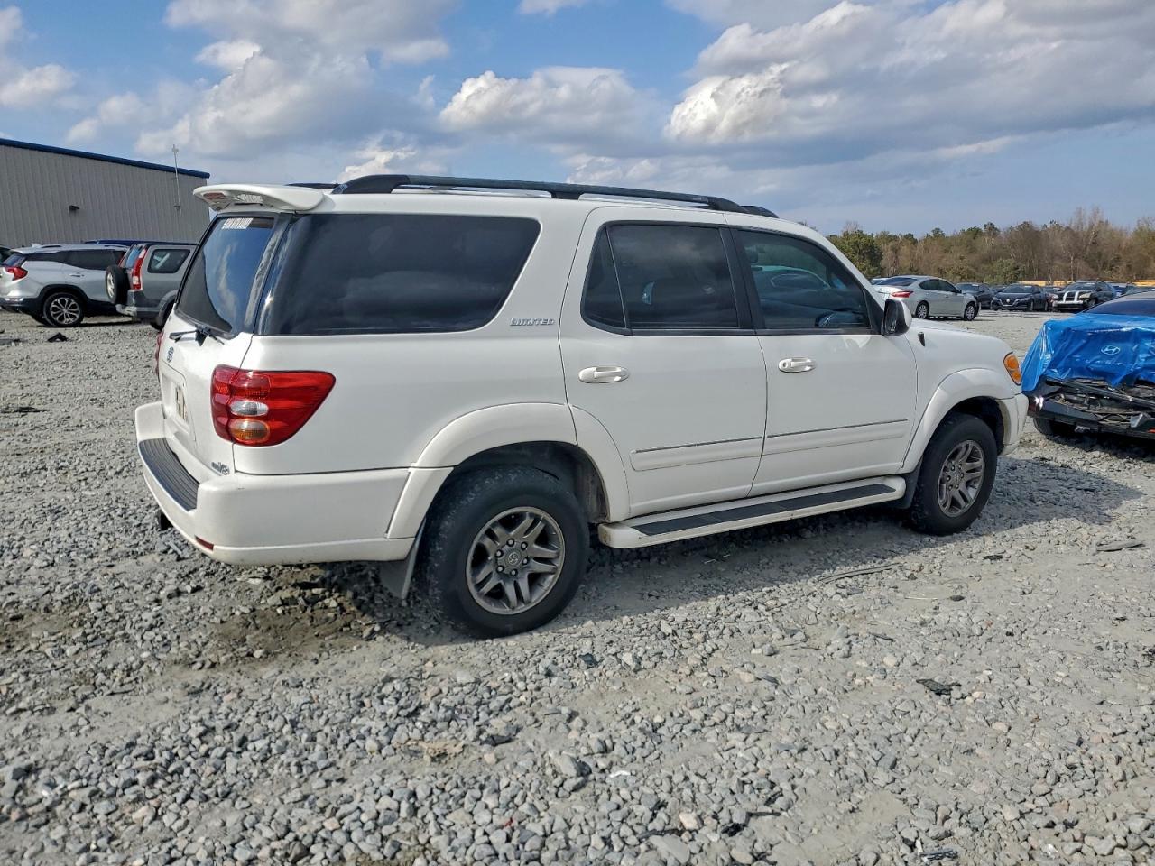 2003 TOYOTA Sequoia