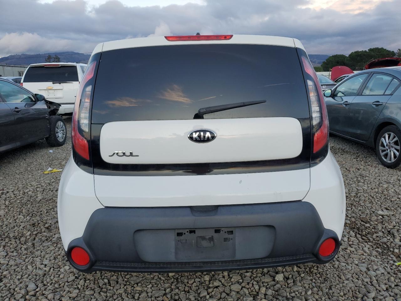 2016 KIA SOUL