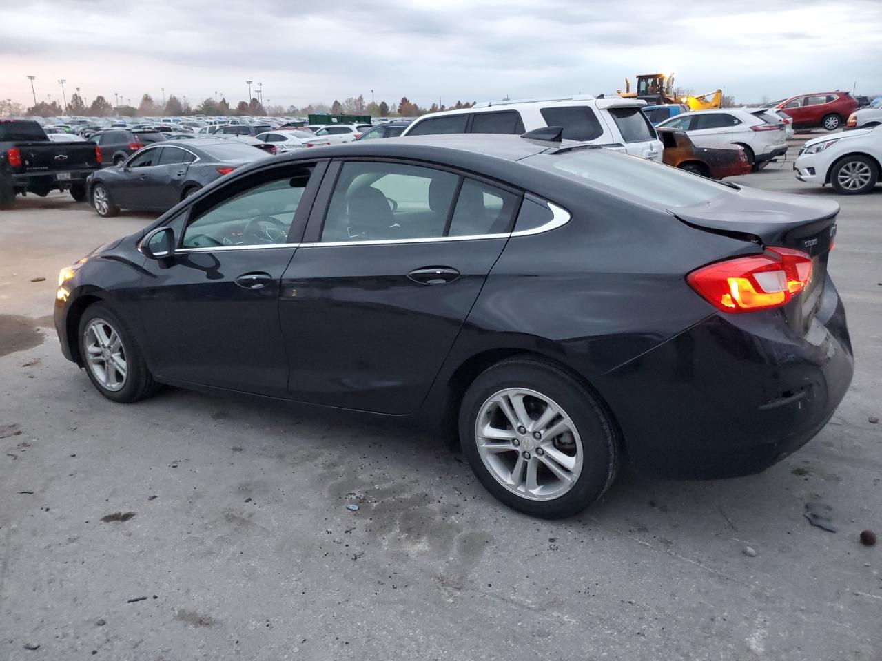 2016 CHEVROLET CRUZE