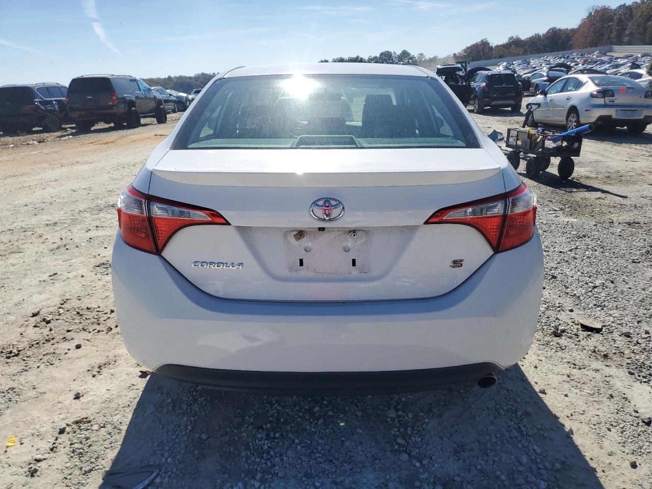 2016 TOYOTA COROLLA