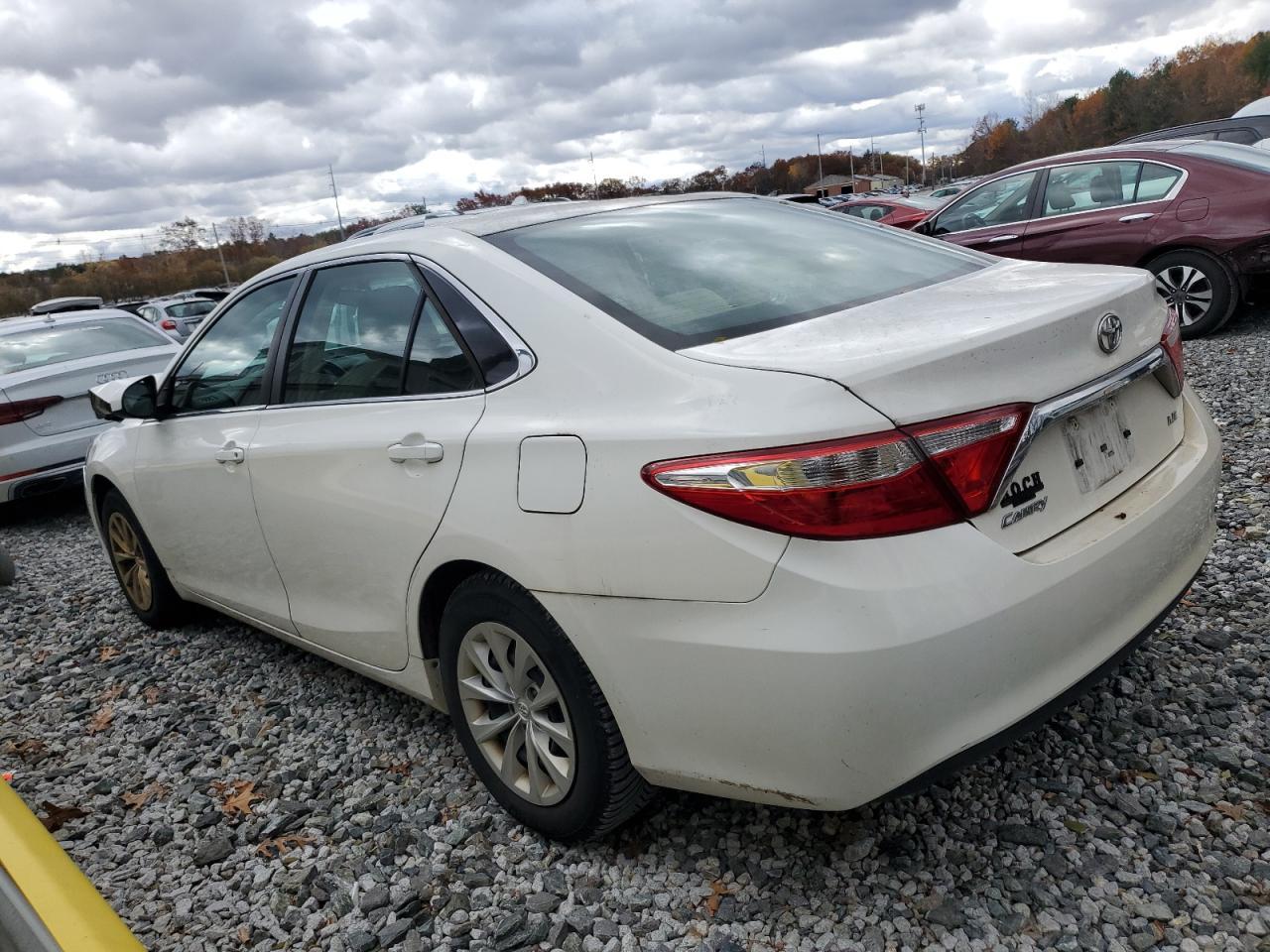 2015 TOYOTA CAMRY