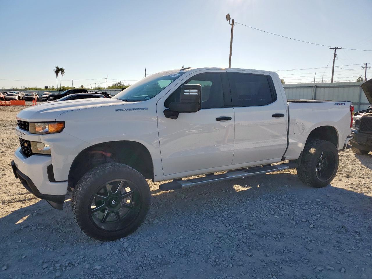 2021 CHEVROLET Silverado