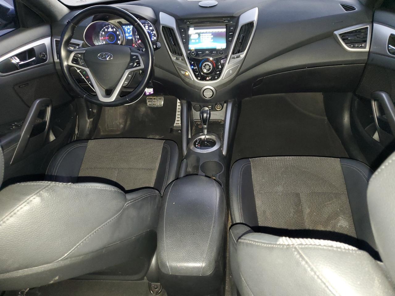 2016 HYUNDAI VELOSTER