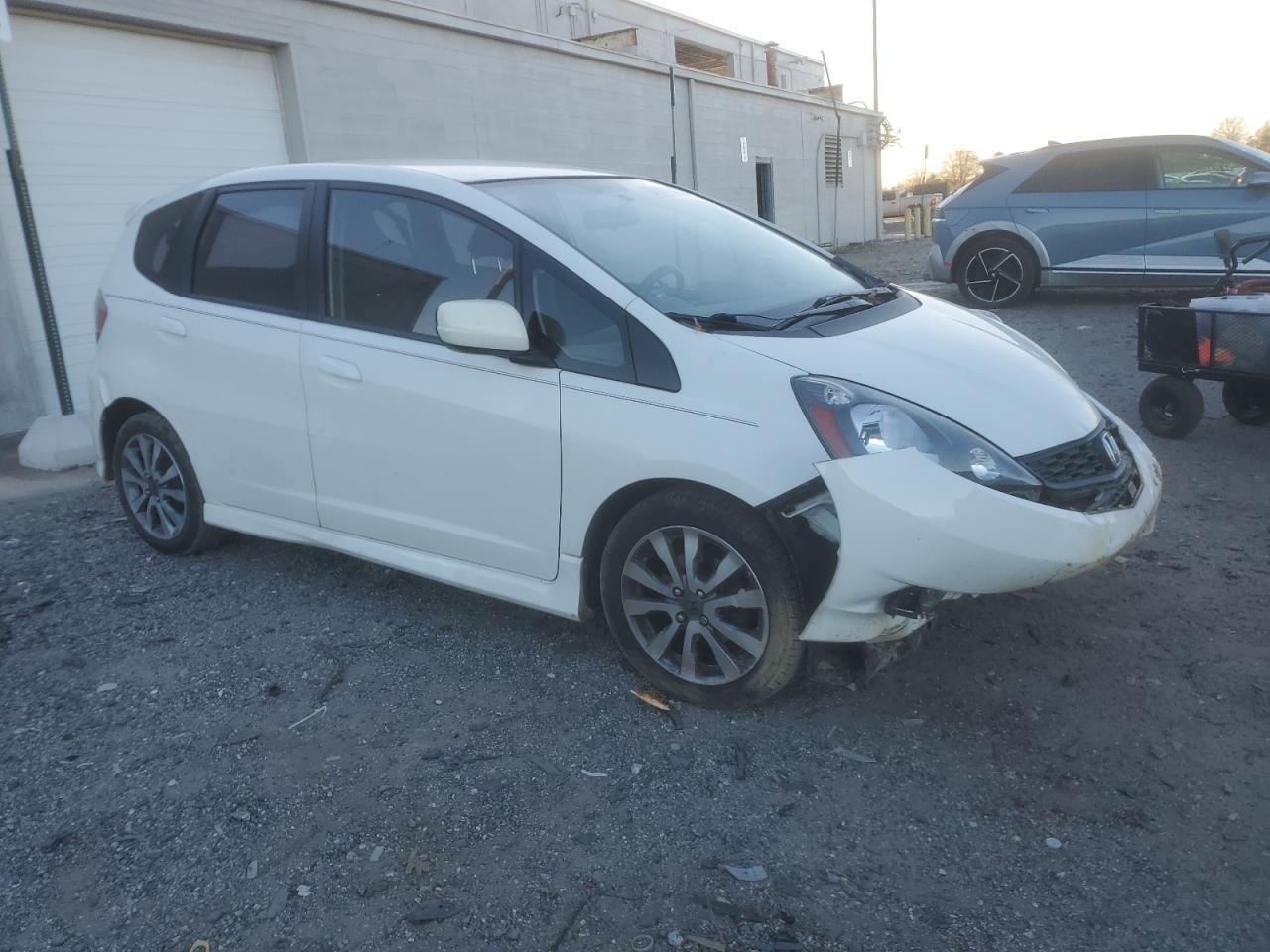 2013 HONDA FIT