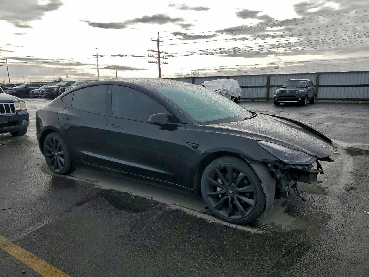 2021 TESLA MODEL 3