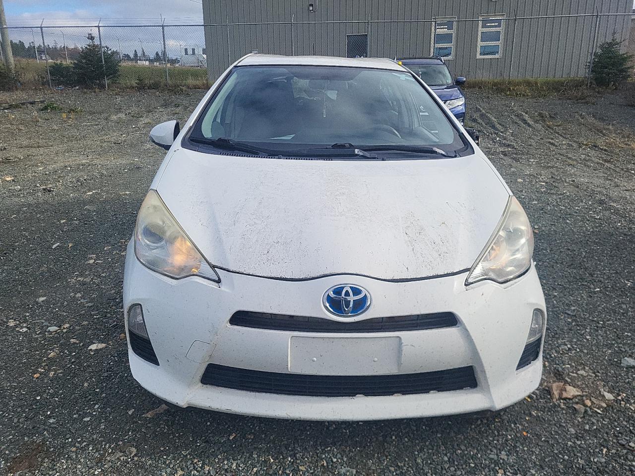 2012 TOYOTA Prius c