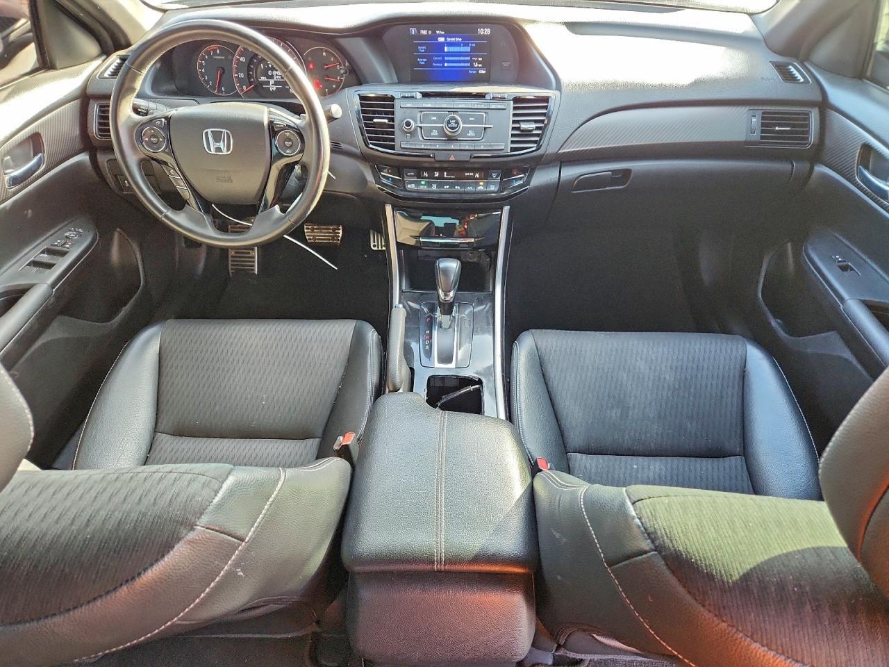 2017 HONDA ACCORD