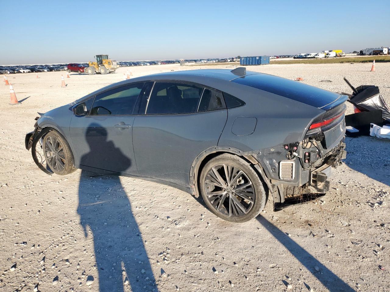 2024 TOYOTA PRIUS