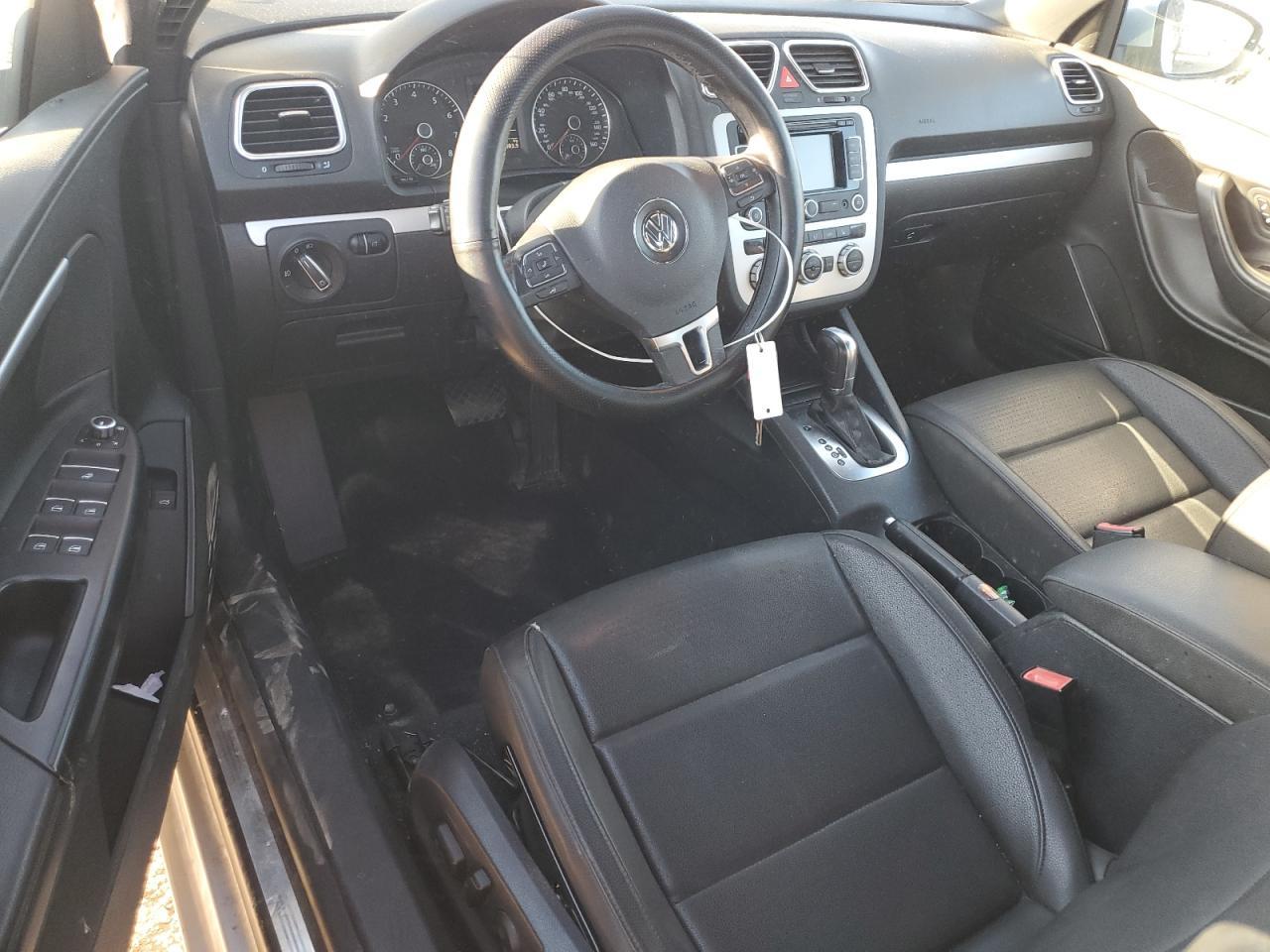 2014 VOLKSWAGEN EOS