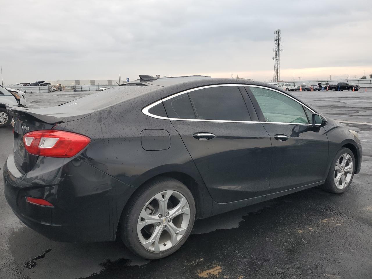 2017 CHEVROLET CRUZE