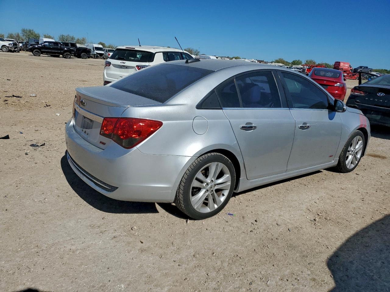 2015 CHEVROLET CRUZE