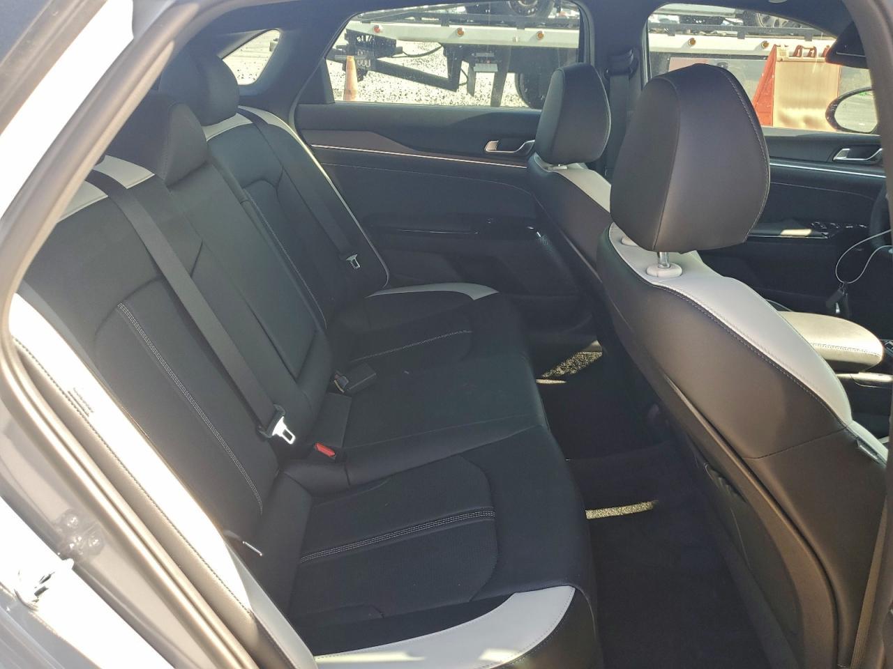 2025 KIA K5