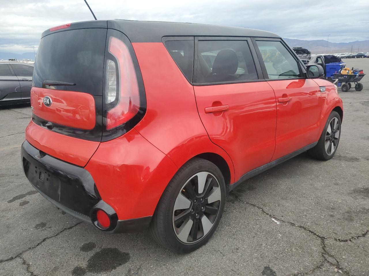 2016 KIA SOUL