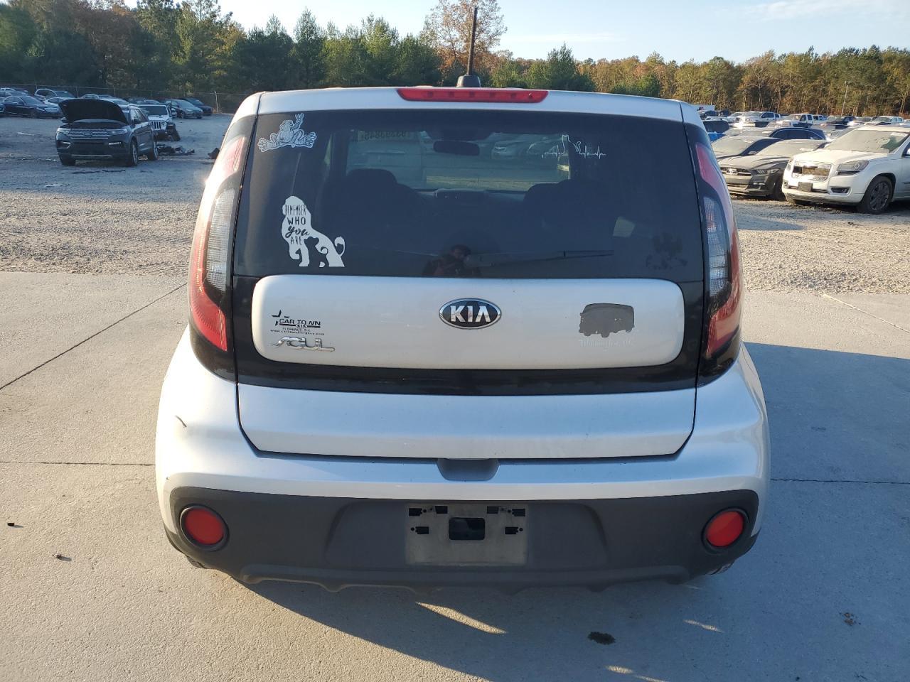 2017 KIA SOUL