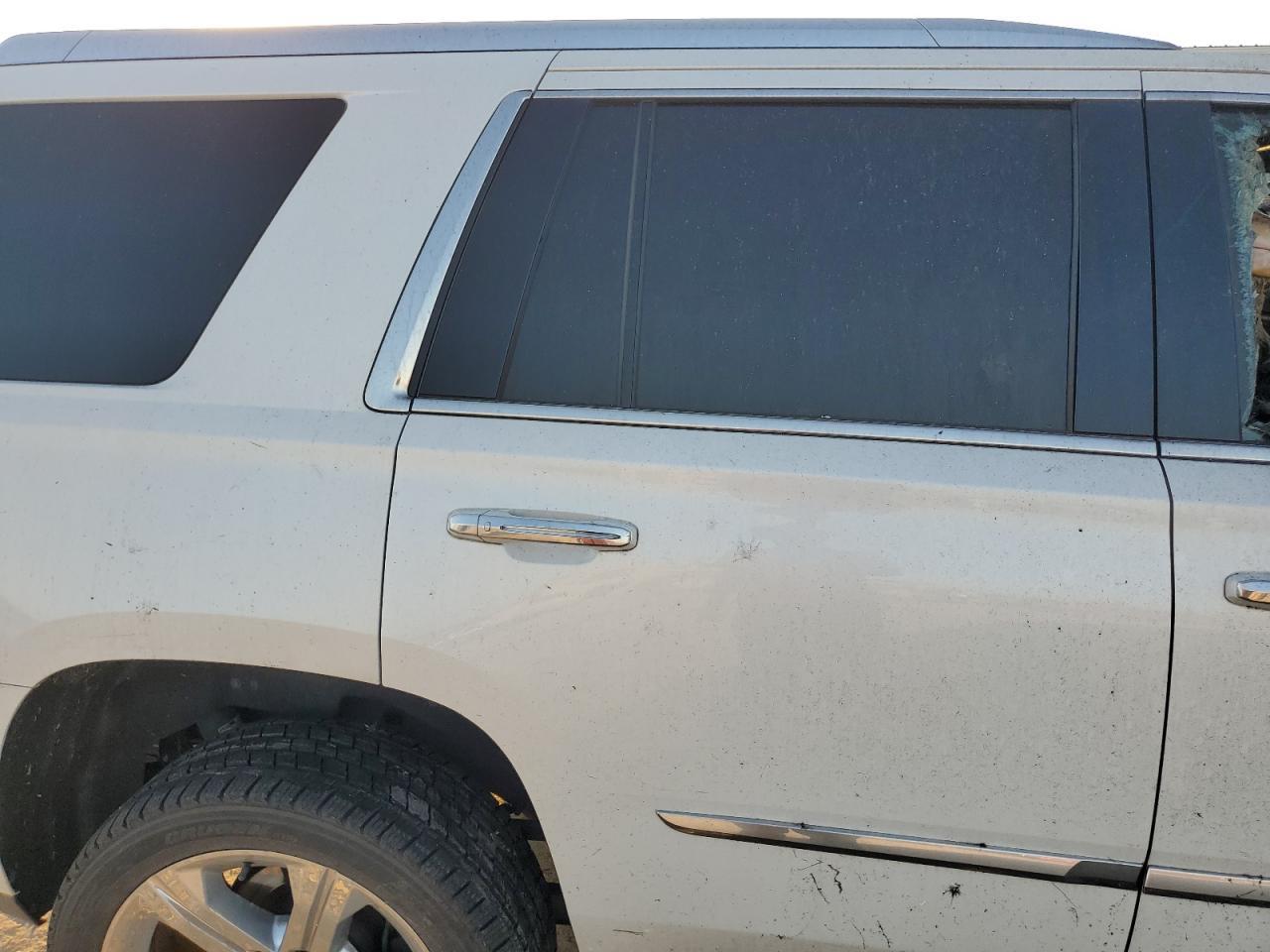 2017 CADILLAC ESCALADE