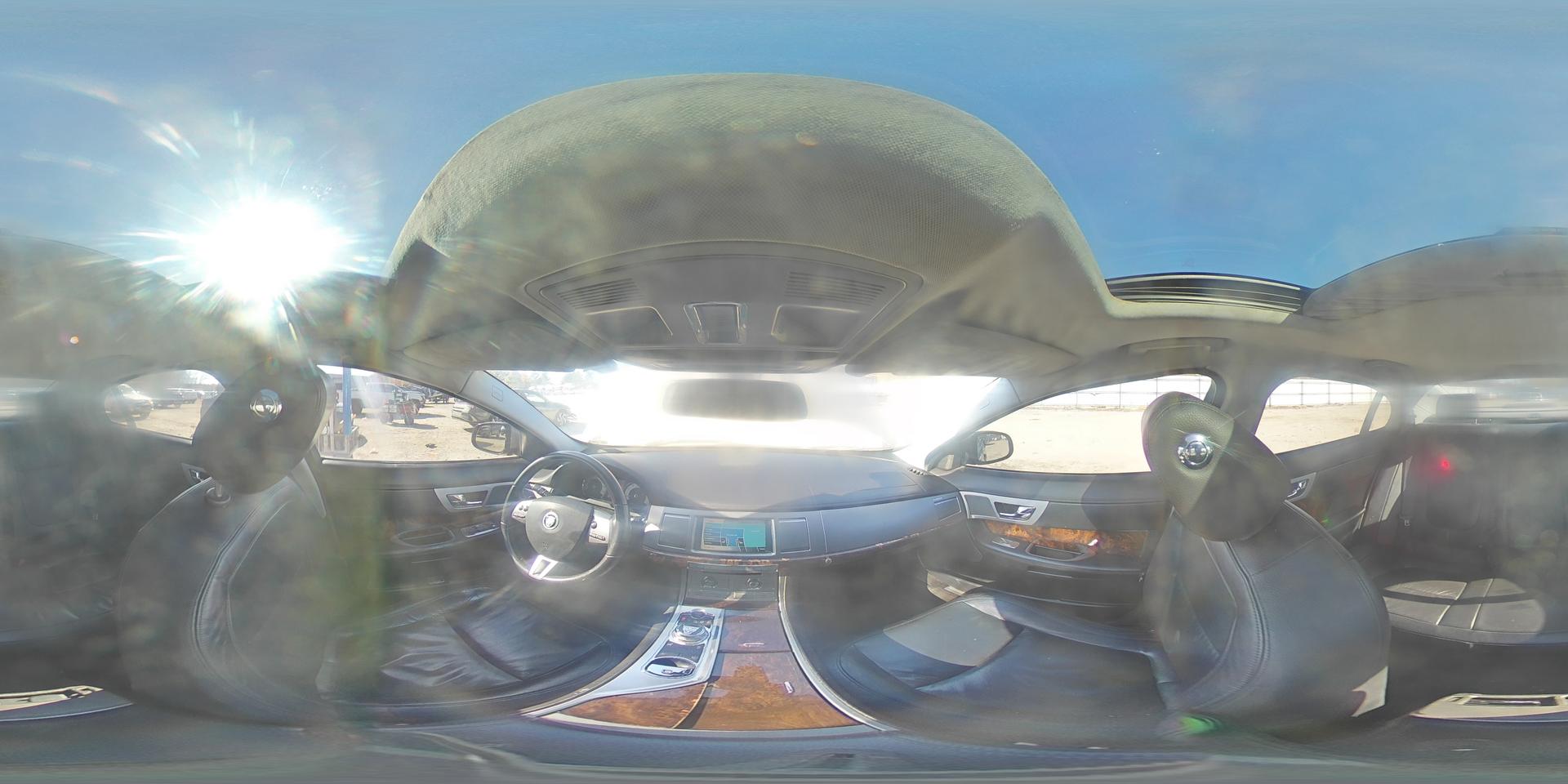 2011 JAGUAR XF