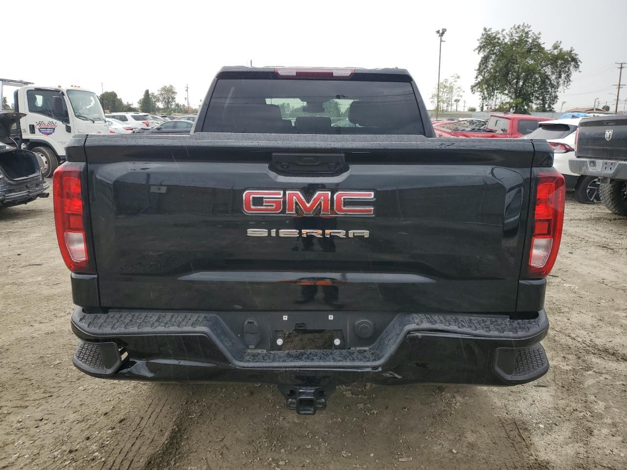 2024 GMC Sierra