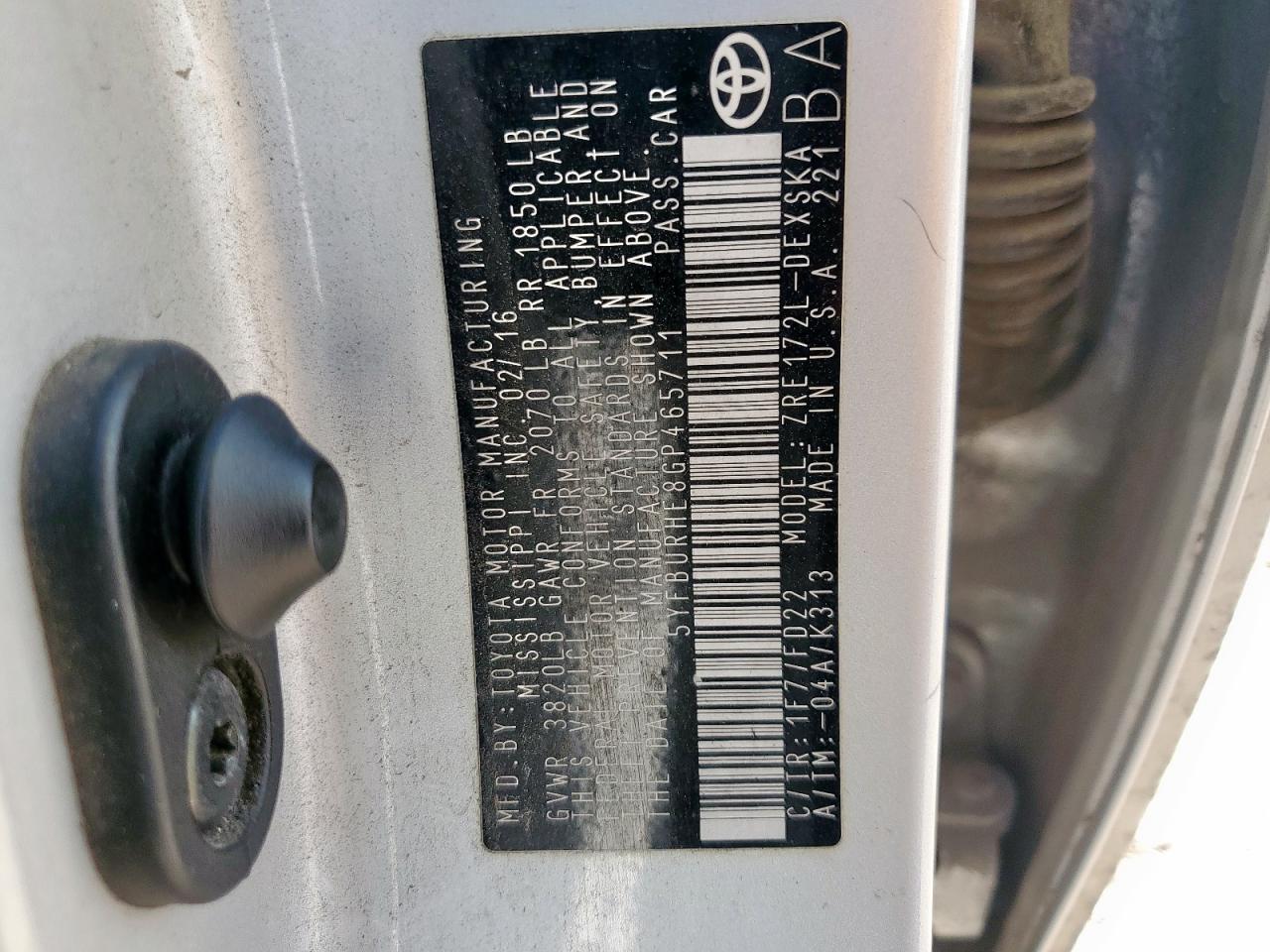 2016 TOYOTA COROLLA