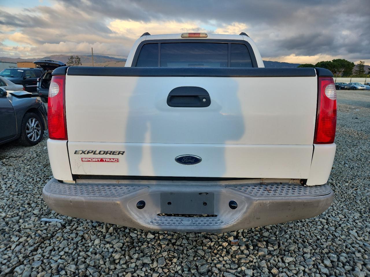 2001 FORD Explorer Sport Trac
