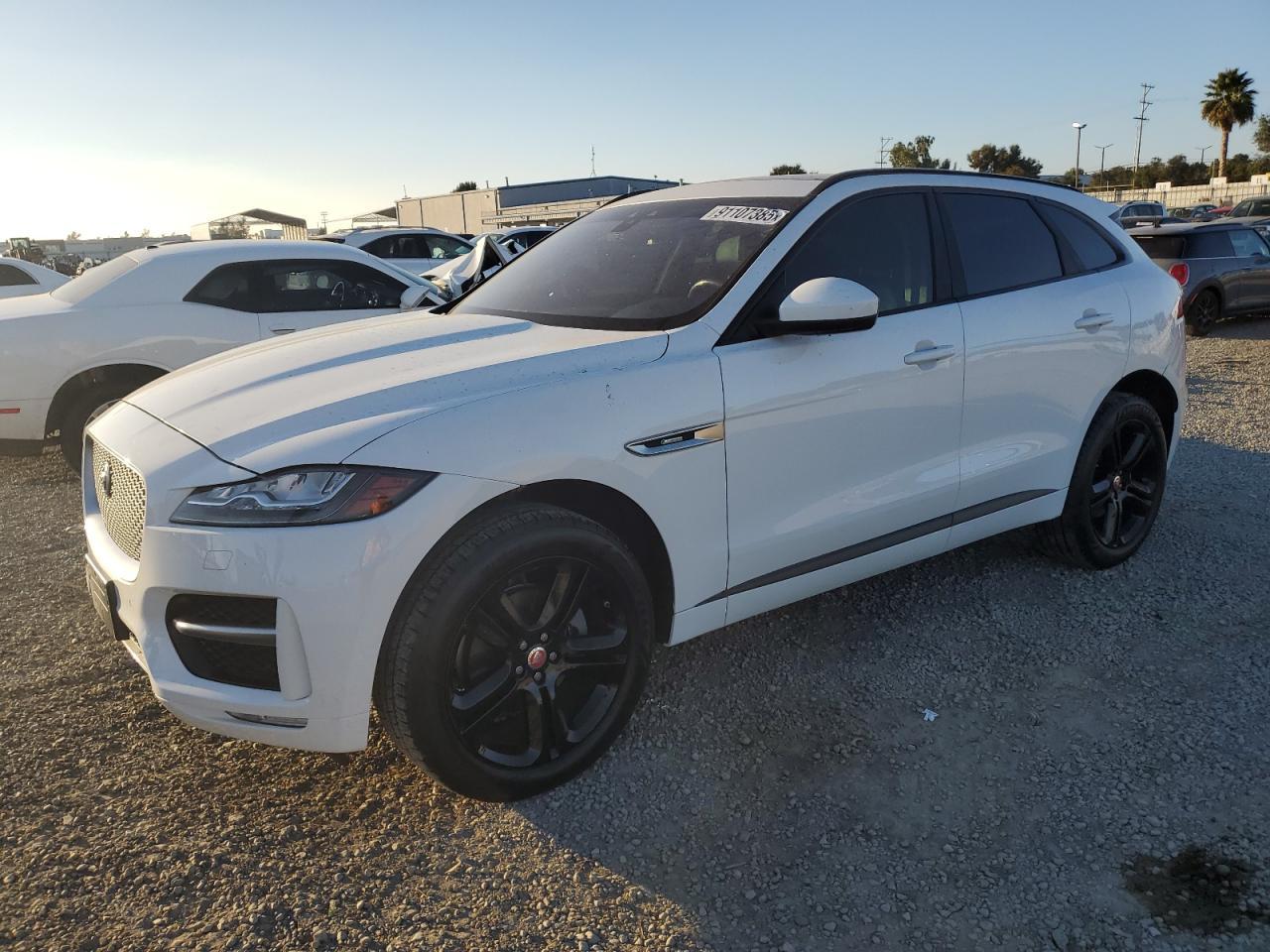 2018 JAGUAR F-Pace