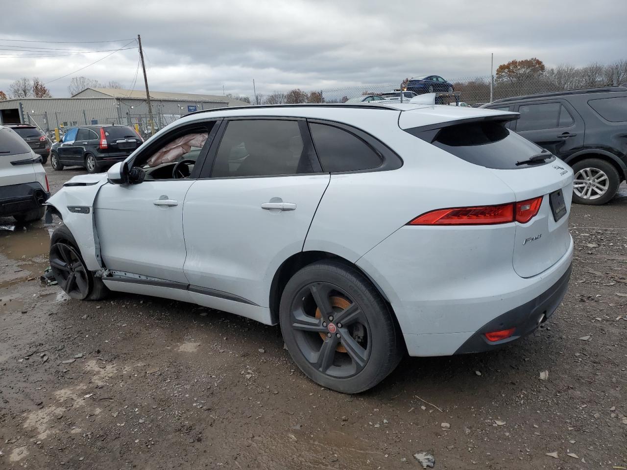 2019 JAGUAR F-Pace