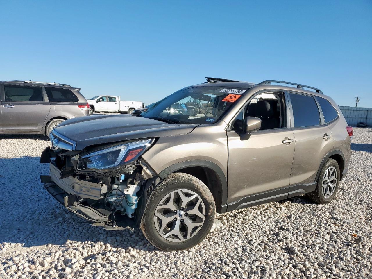 2021 SUBARU FORESTER
