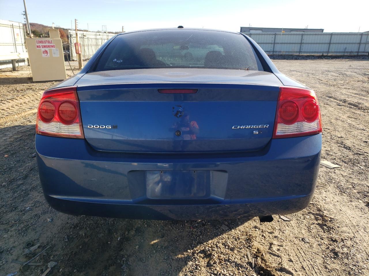 2010 DODGE CHARGER