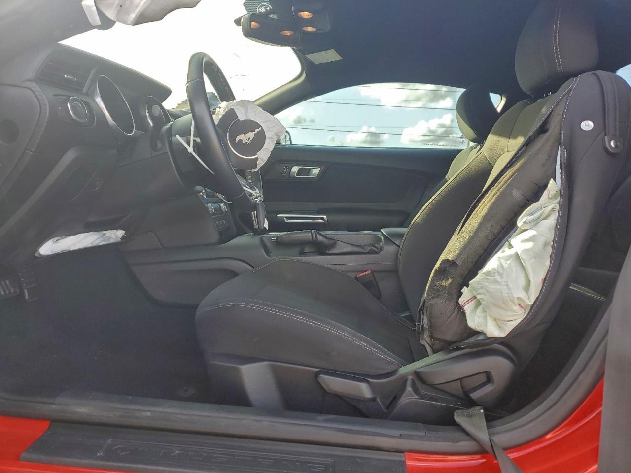 2020 FORD MUSTANG