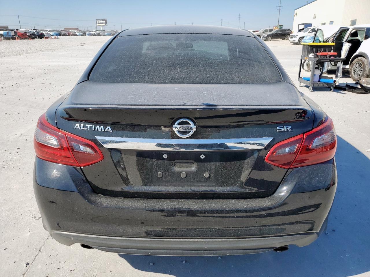 2017 NISSAN ALTIMA