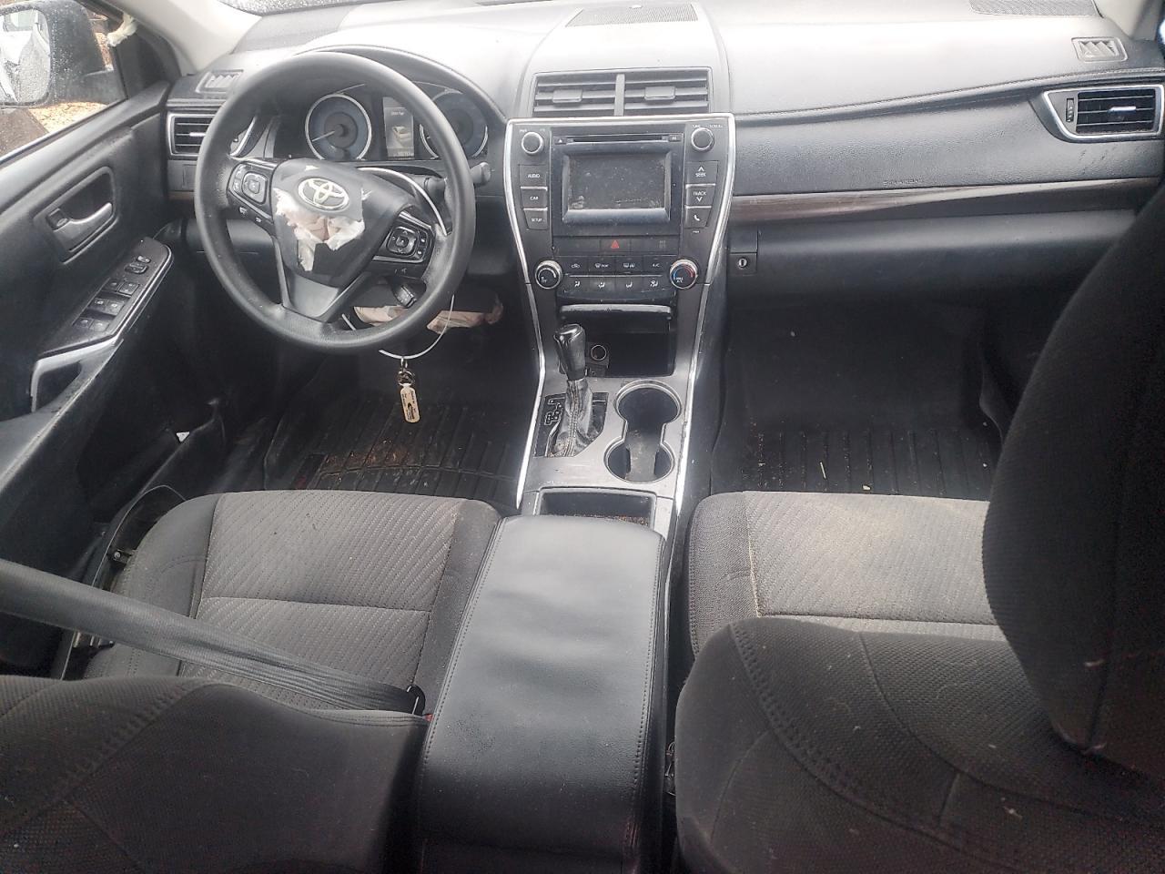 2016 TOYOTA CAMRY