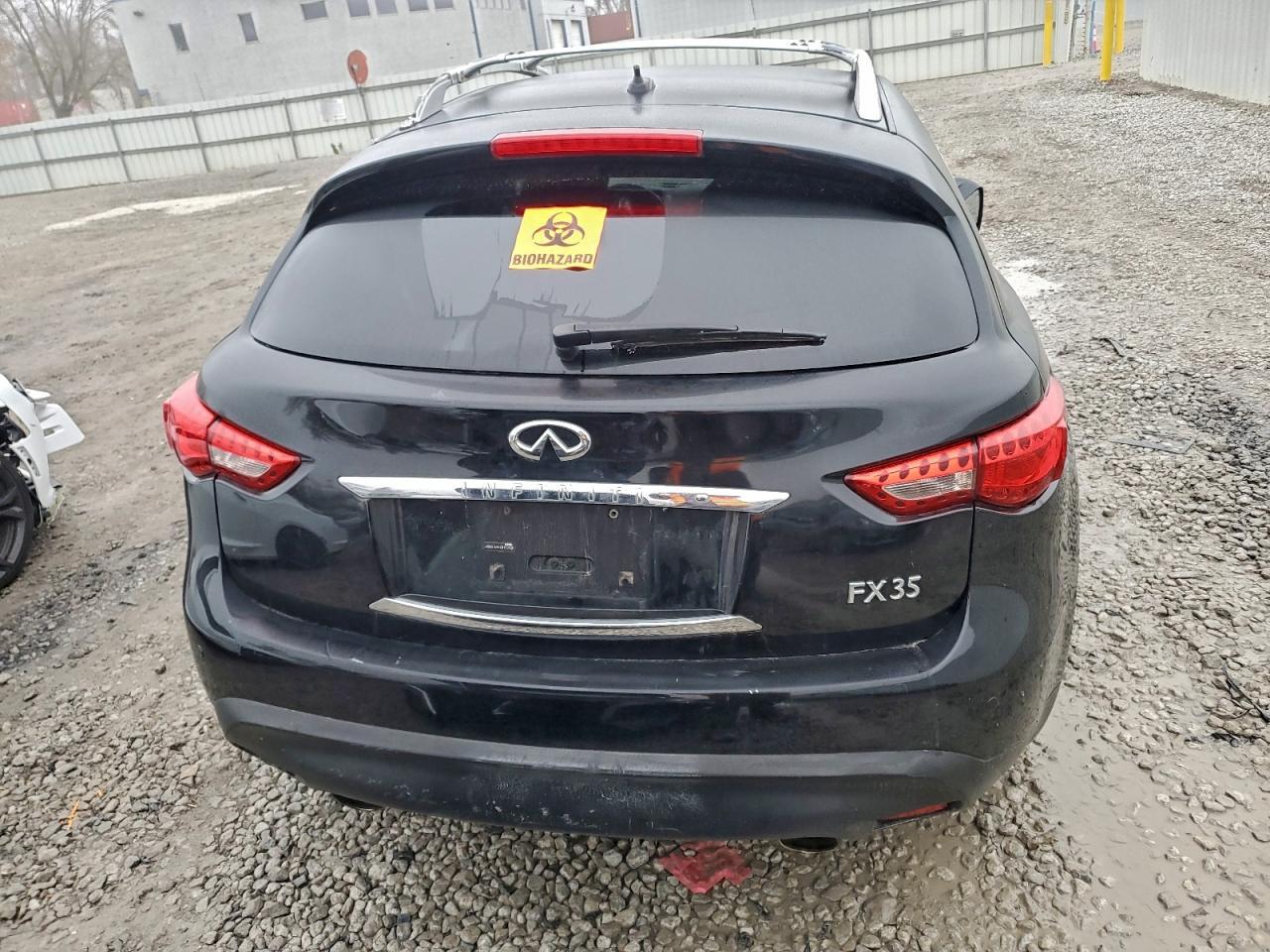 2012 INFINITI FX35