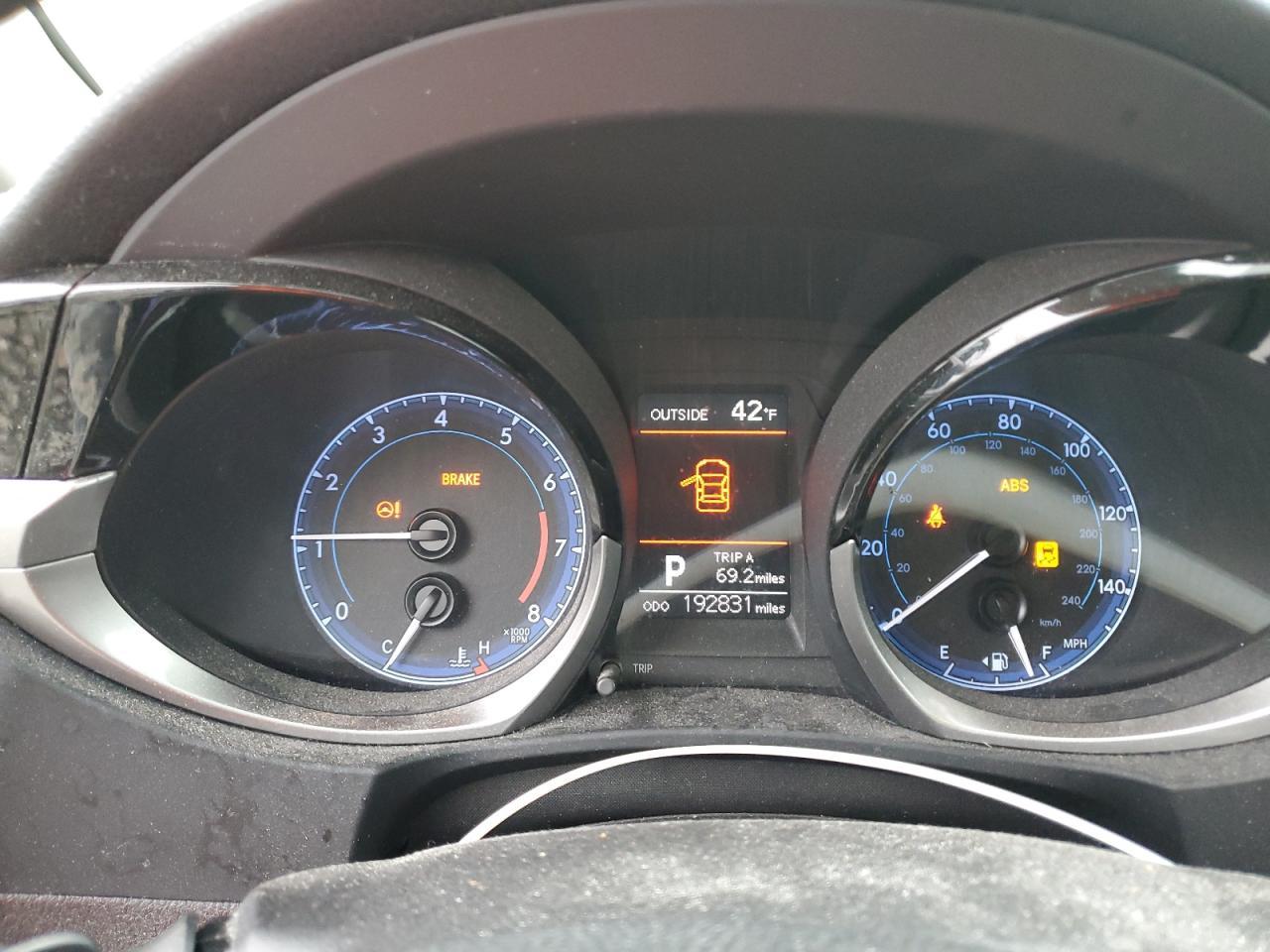 2015 TOYOTA COROLLA
