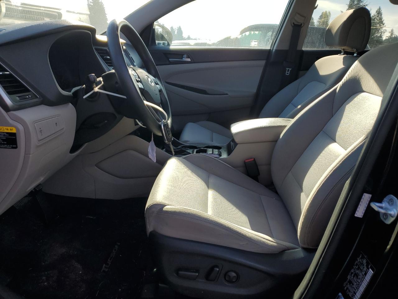 2016 HYUNDAI TUCSON