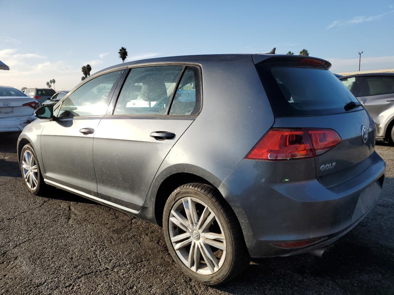 2015 VOLKSWAGEN GOLF