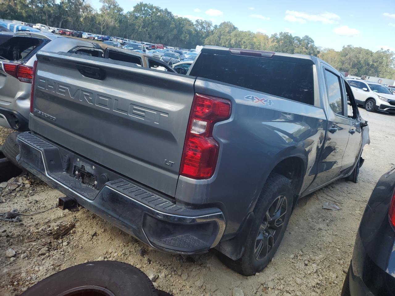 2023 CHEVROLET Silverado