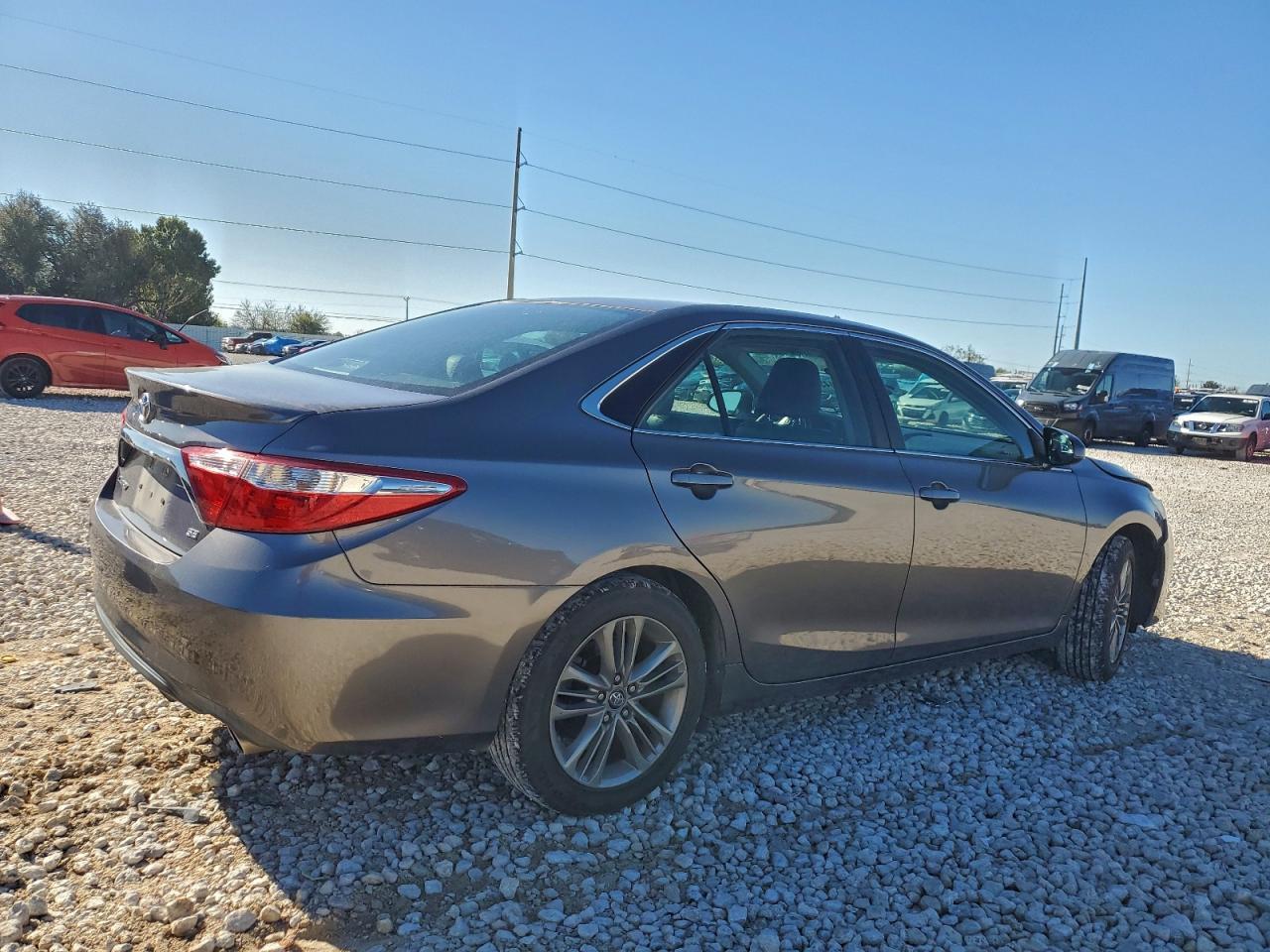 2017 TOYOTA CAMRY