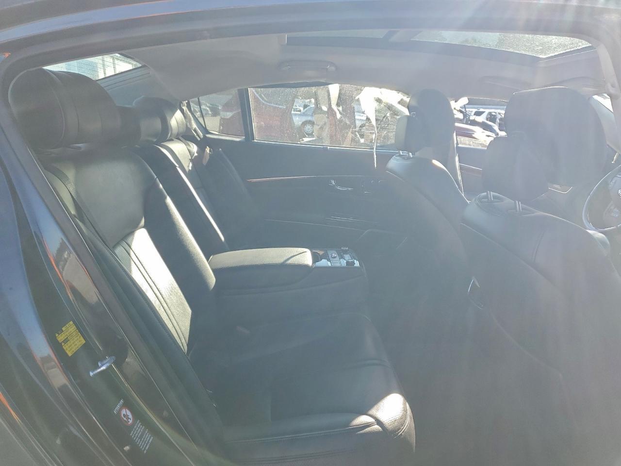 2015 KIA K900