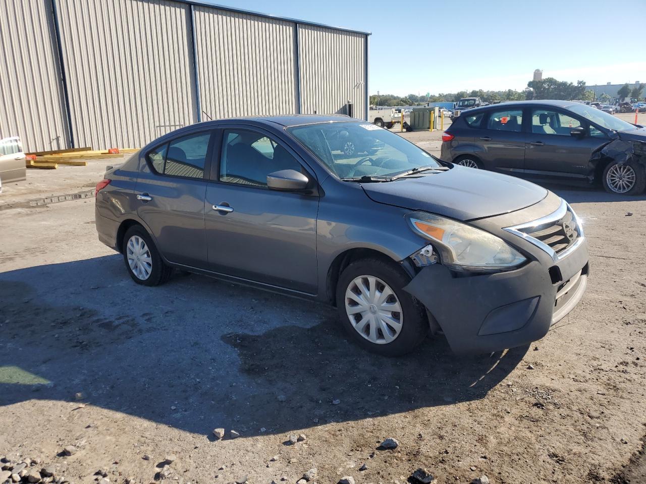 2018 NISSAN VERSA