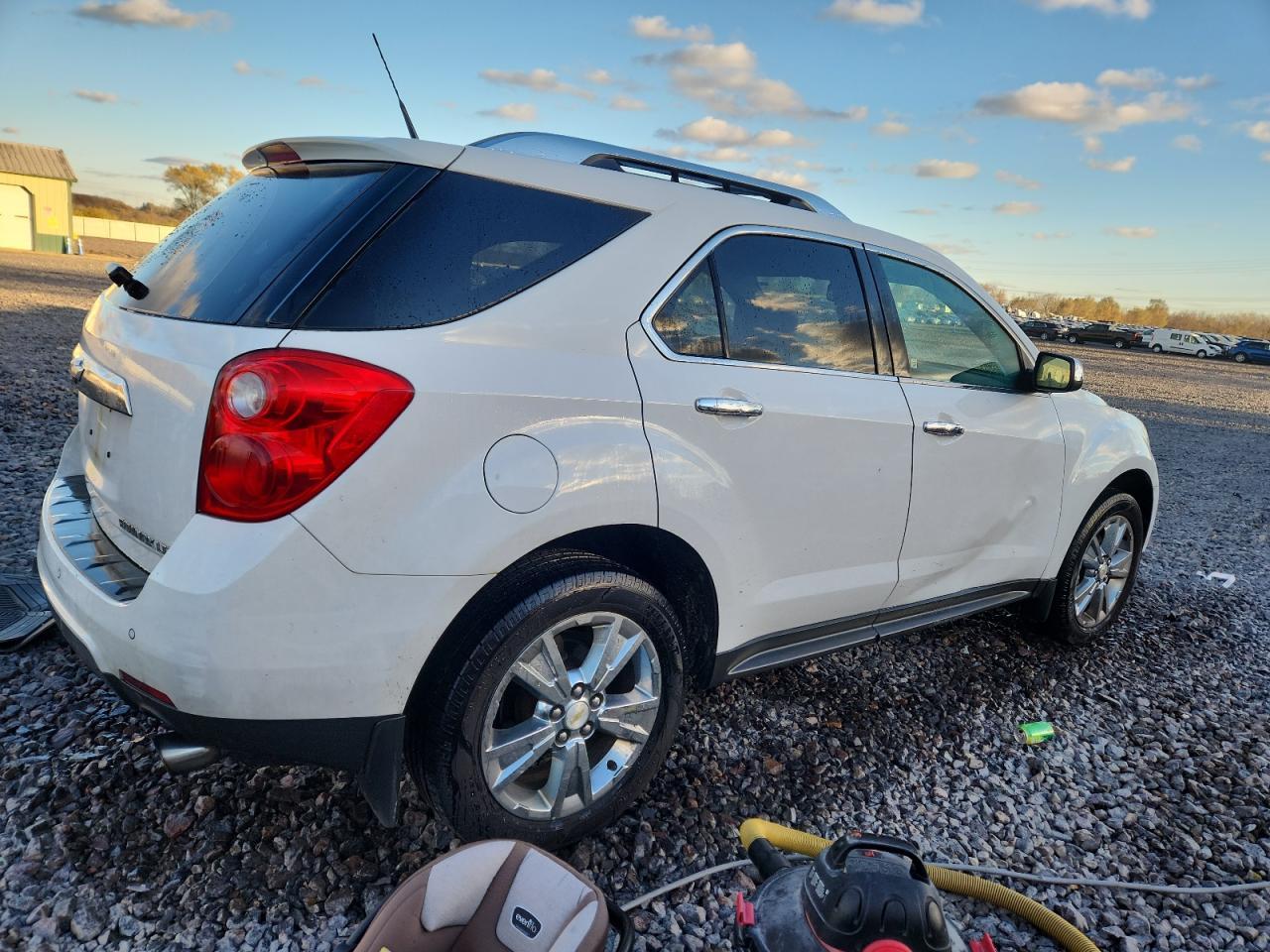 2011 CHEVROLET EQUINOX