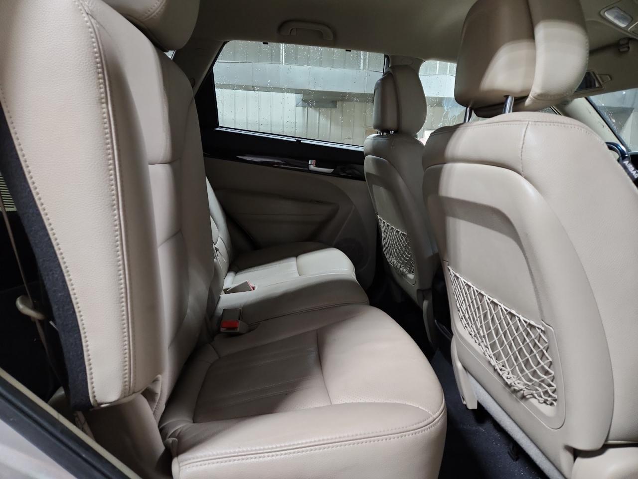 2015 KIA SORENTO