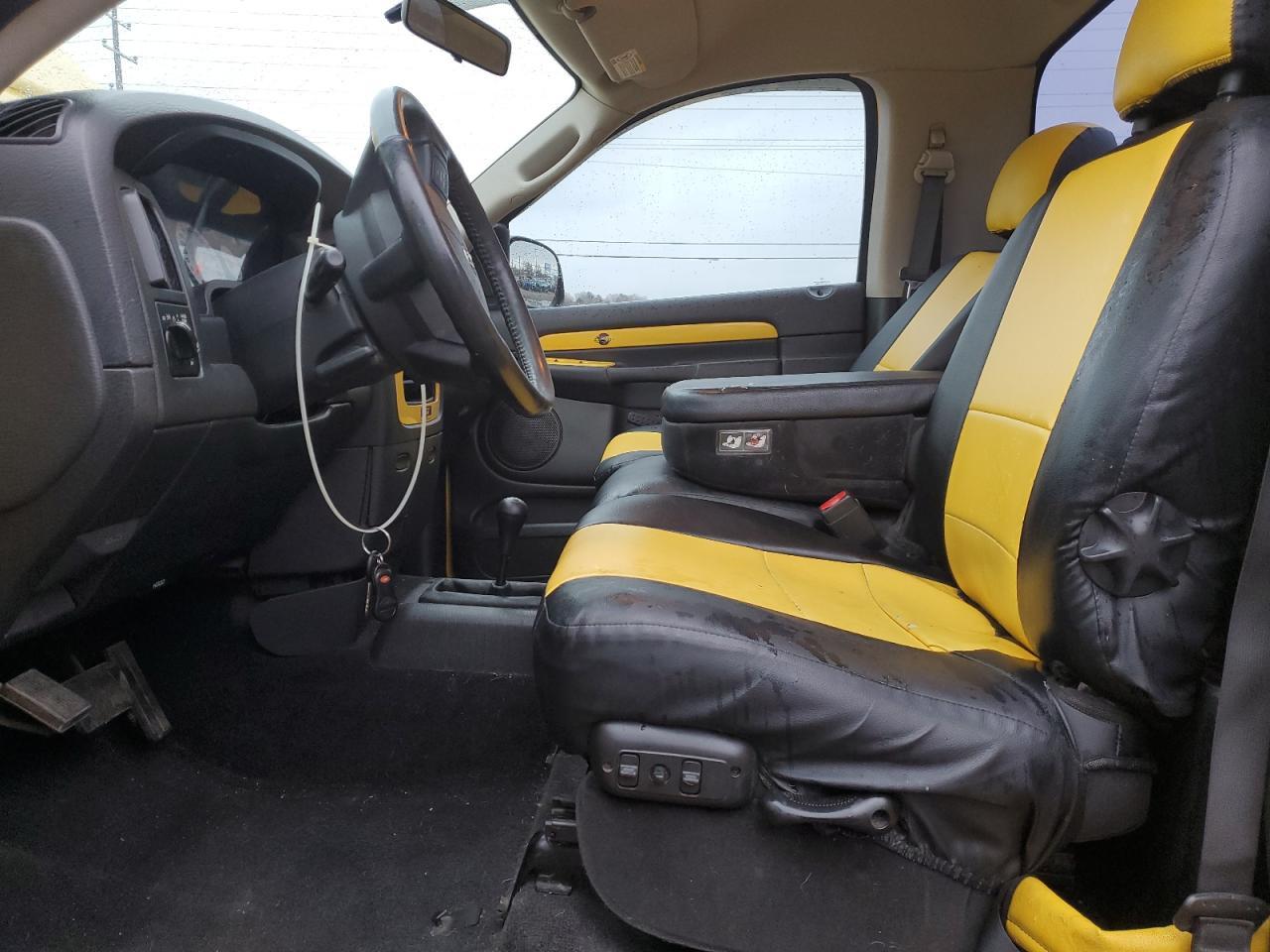 2004 DODGE RAM 1500