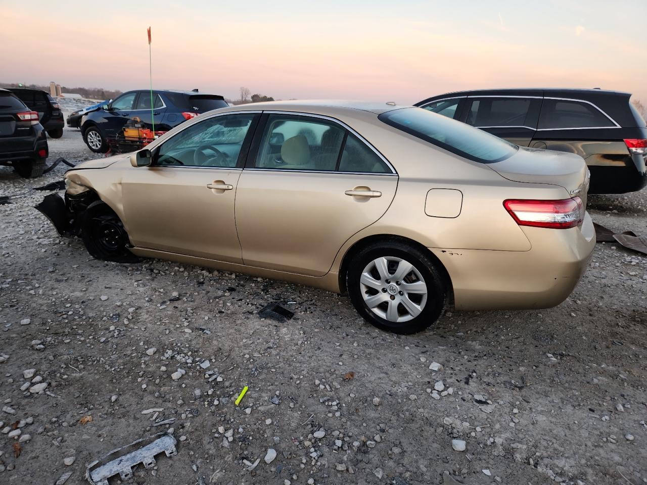 2011 TOYOTA CAMRY