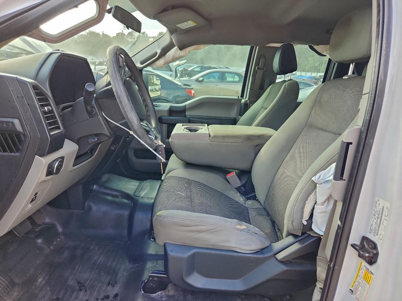 2015 FORD F-150